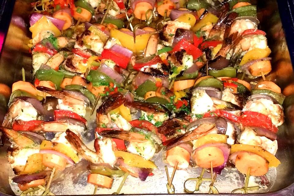 Buffet brochetas camaron/res