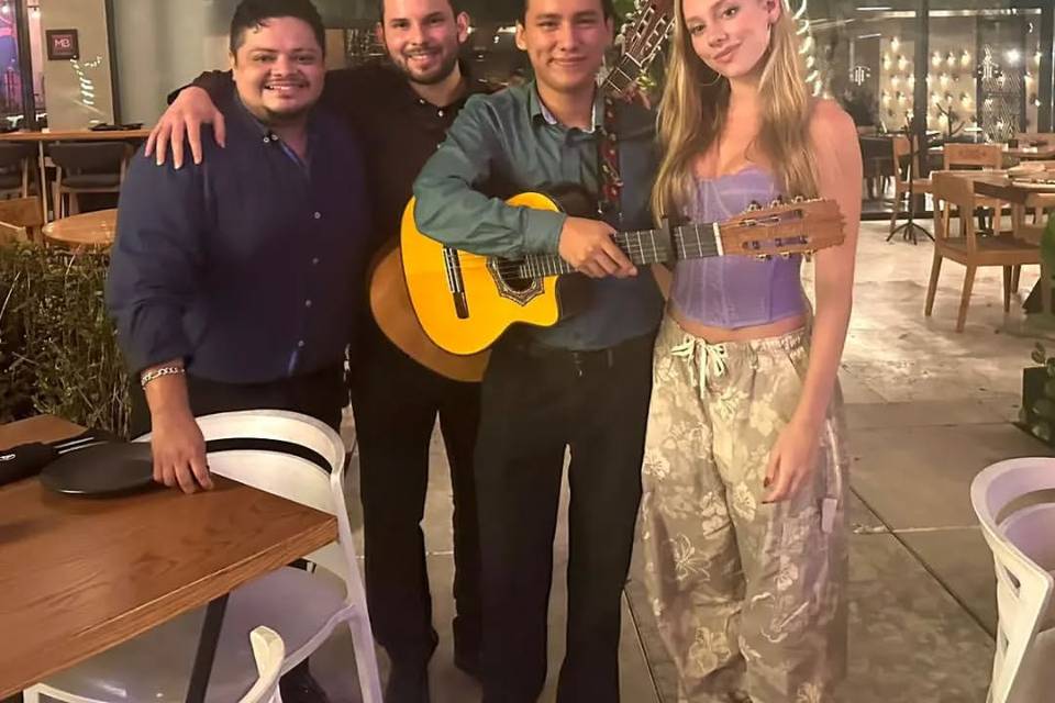 Con Ester Expósito