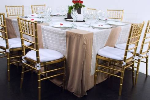 Decoración en blaco y beige