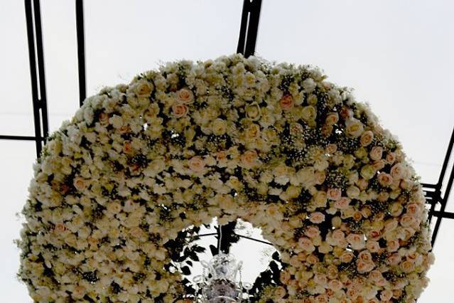 Candelabro con detalle floral