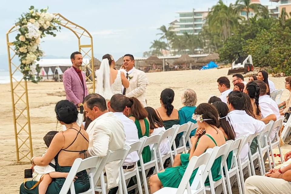 Bodas en Playa by Angie Arellano