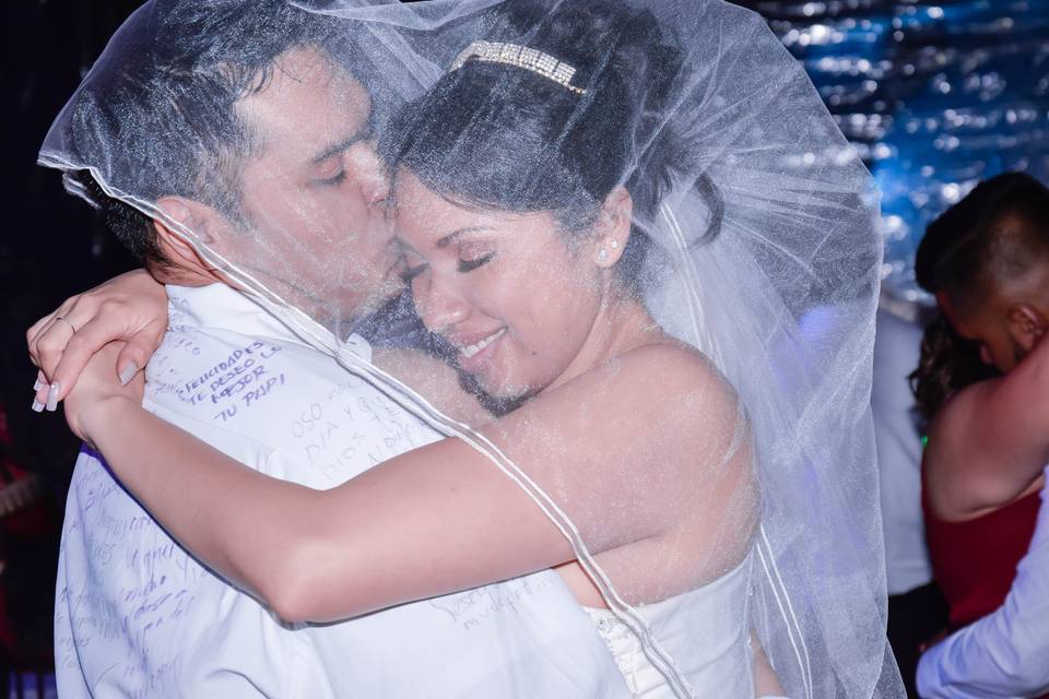 Novios.