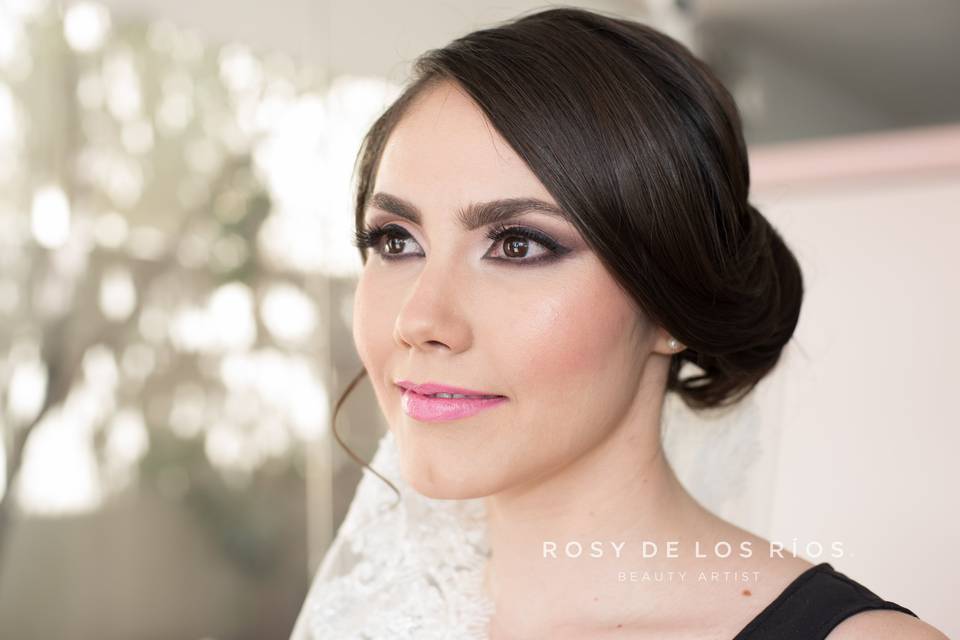 Novia by Rosy de los Ríos