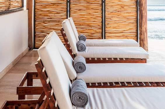 Woven blinds, ocean view