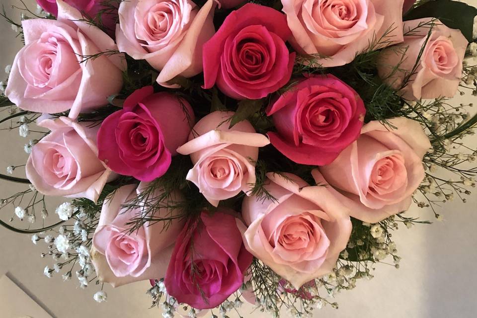 Bouquet de rosas rosas
