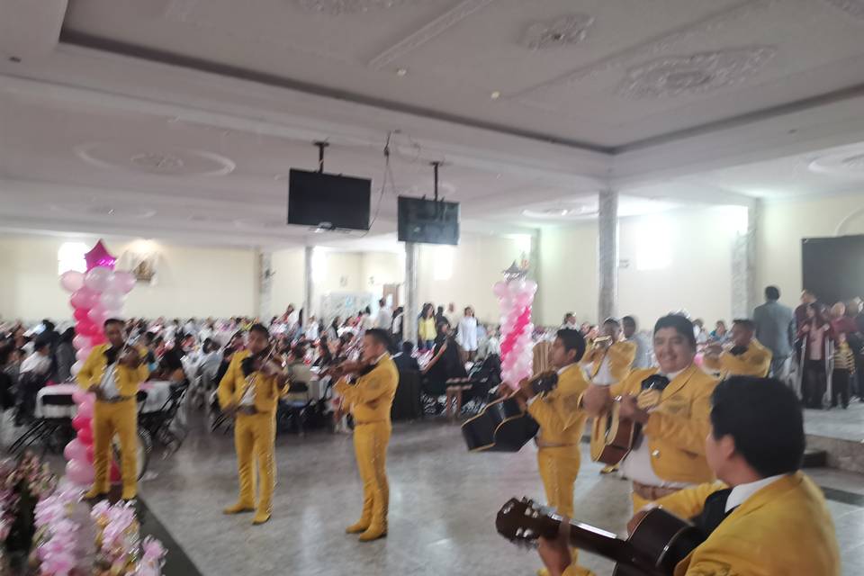 En salón