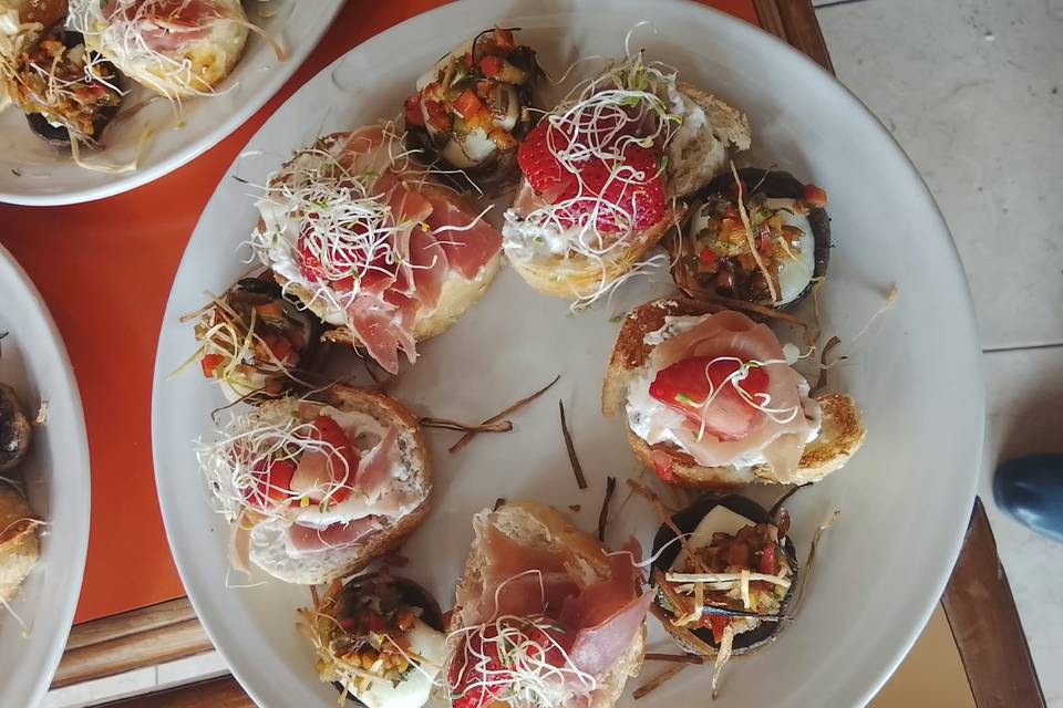 Canapes