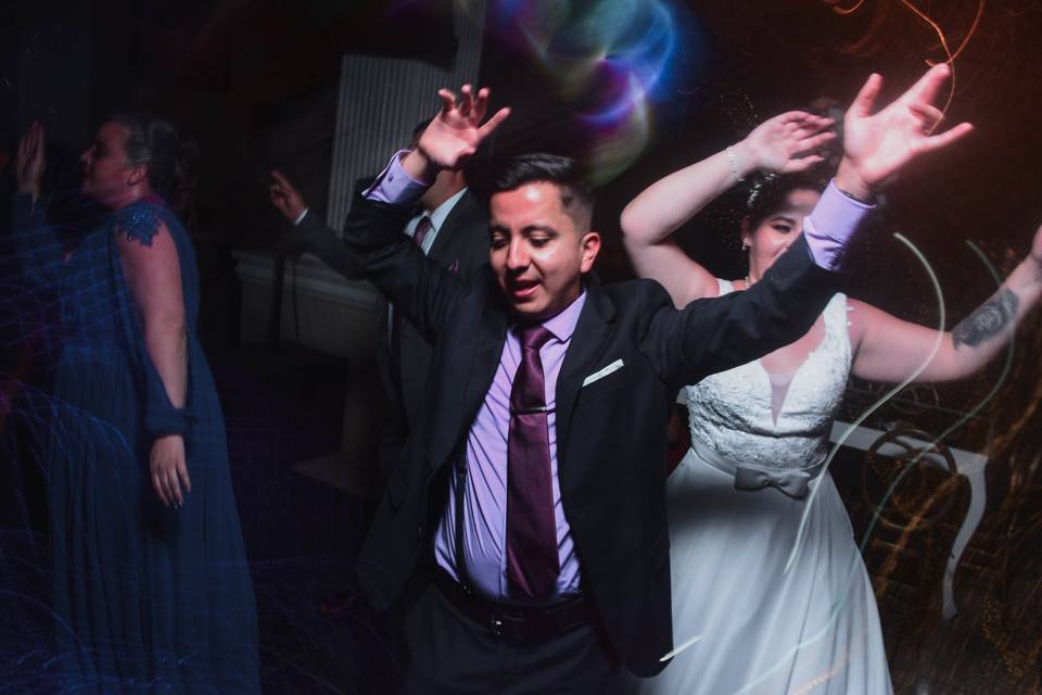 Pareja bailando