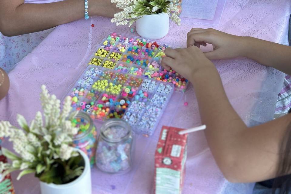 Mesa de pulseras