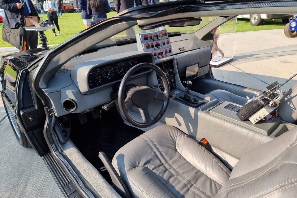 Delorean 1981