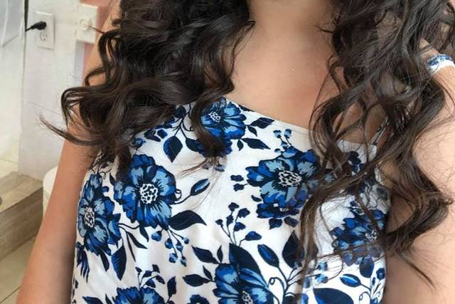 Maquillaje y peinado