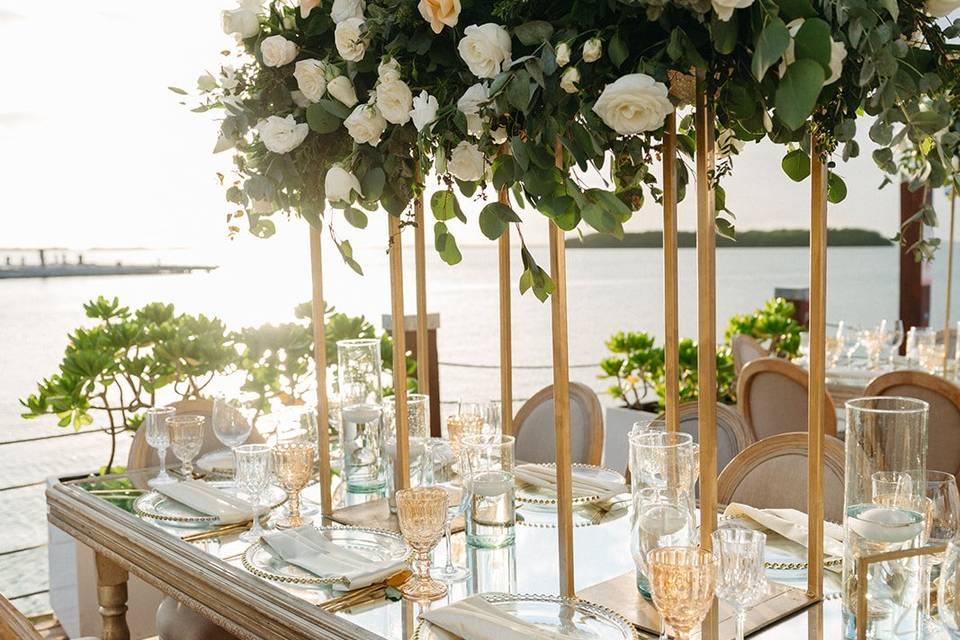 White Chic Wedding & Events