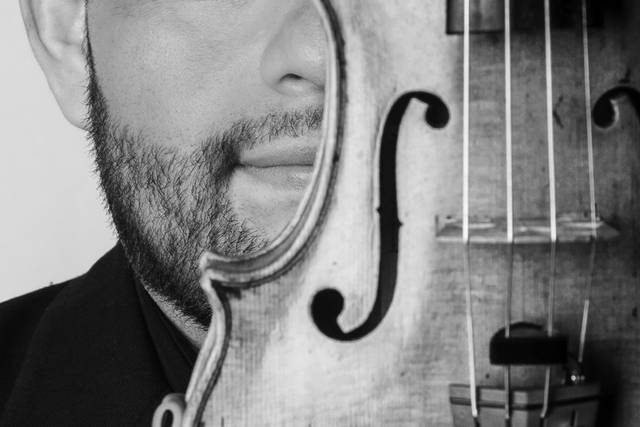 Alejandro Cabrera - Violinista