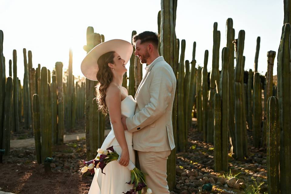 Novios en Cactus