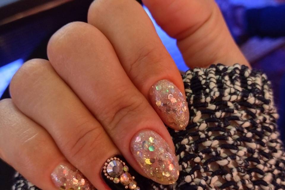 Manigel+cristales+glitter