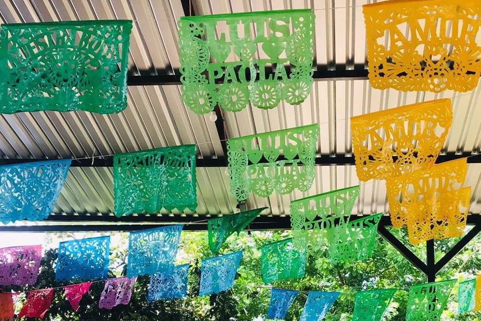 Papel picado color verde