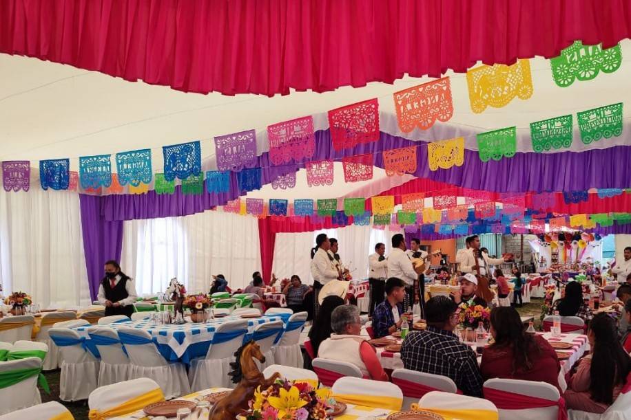 Tiras personalizadas de papel picado