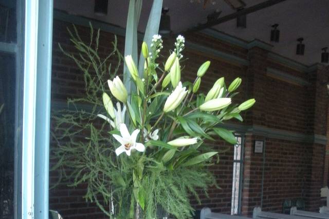 Arreglo floral iglesia