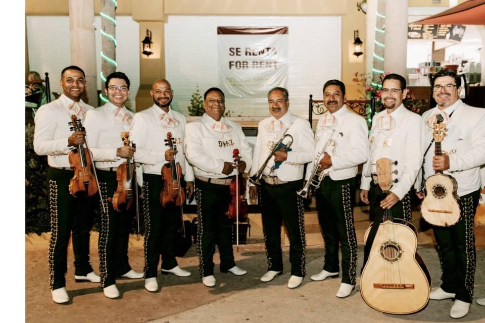 Mariachi Diaz