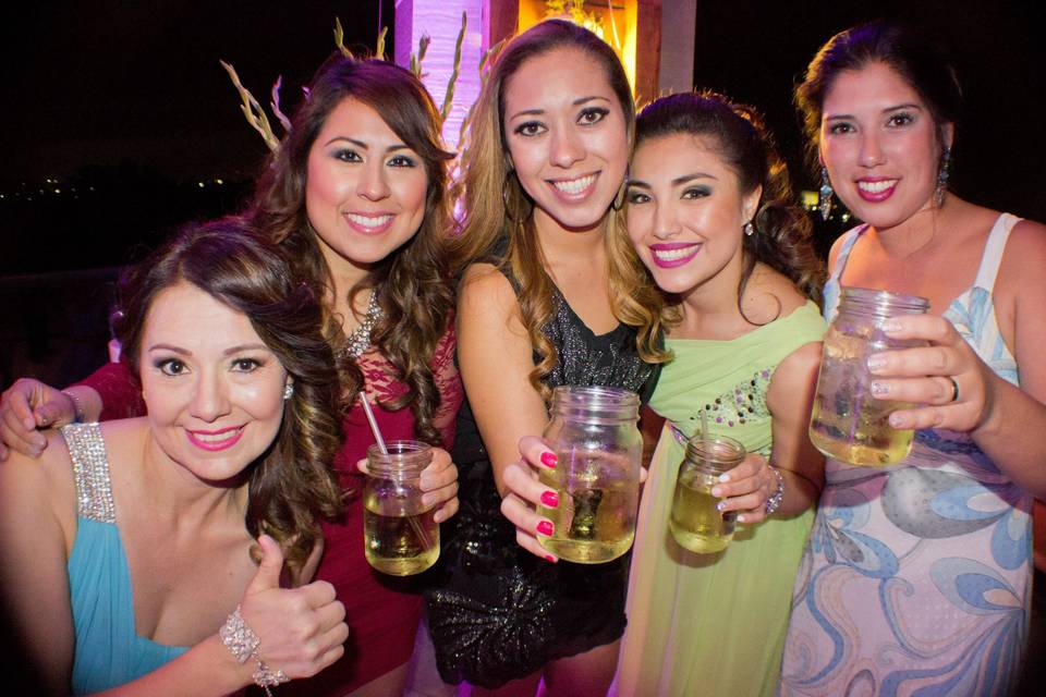 Invitadas en la fiesta