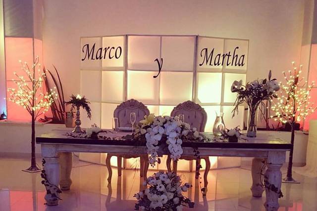 Back Mesa de Novios