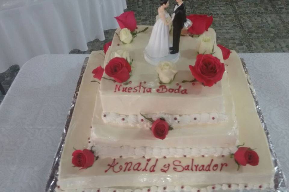 Las 4 mejores empresas de pasteles para boda en Toluca