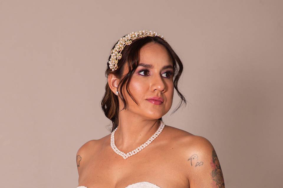 Ivonne Leal
