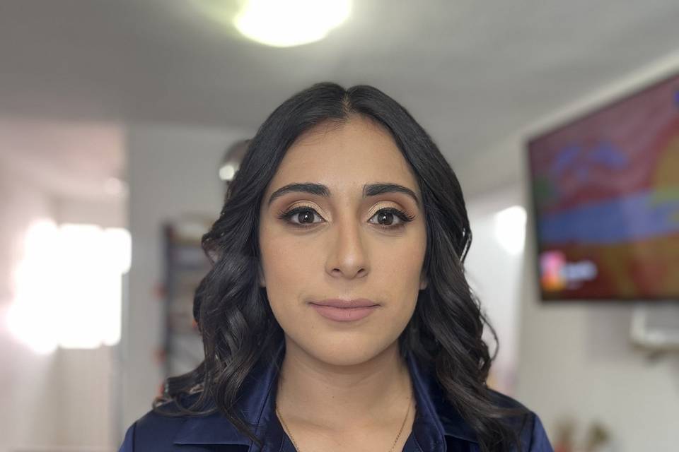 Maquillaje y ondas social