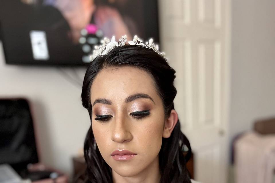 Maquillaje y peinado nupcial