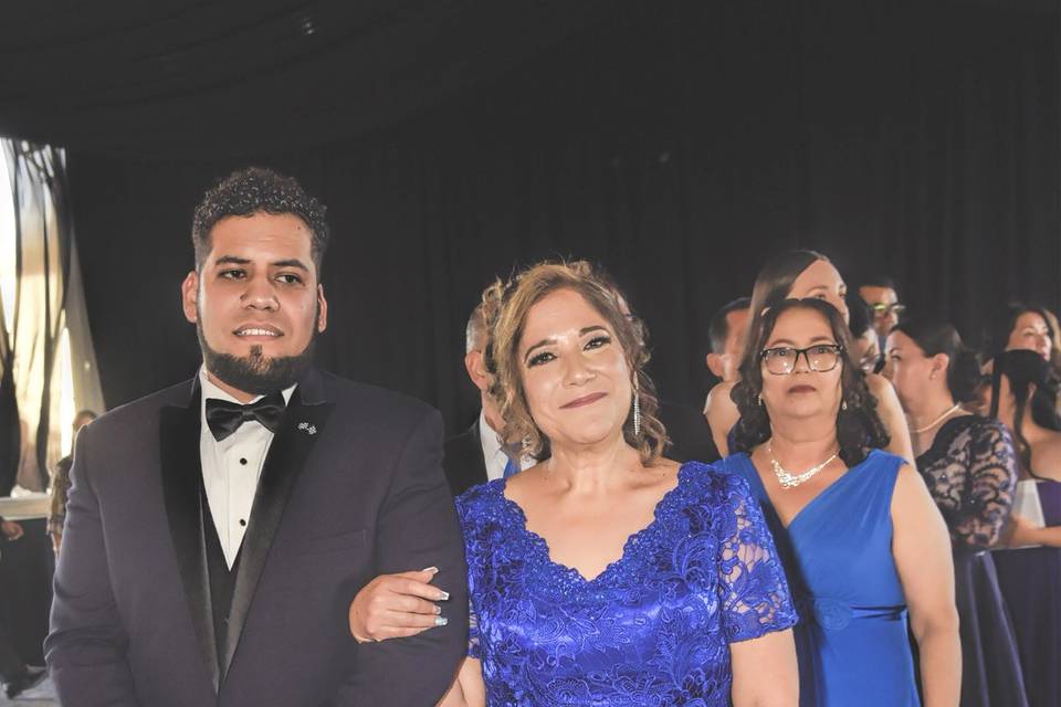 Brillando de felicidad
