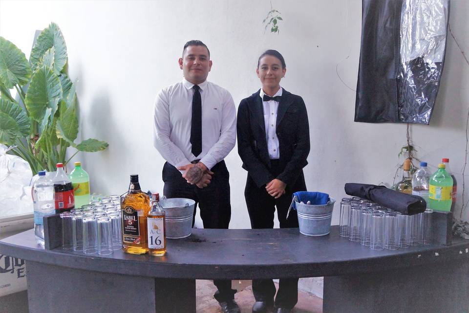 Barman & bargirl