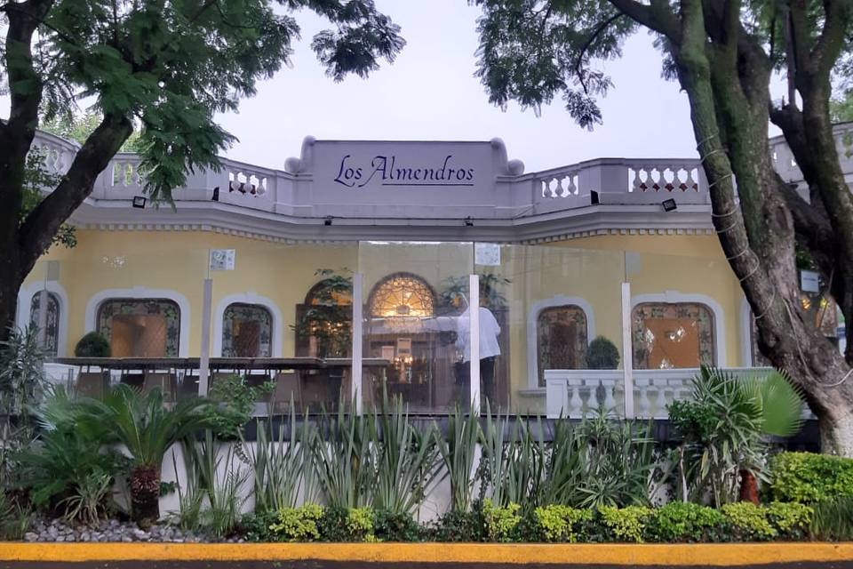 Los Almendros Sur