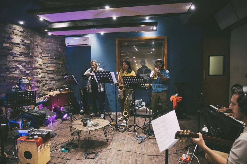 Banda de jazz en el estudio