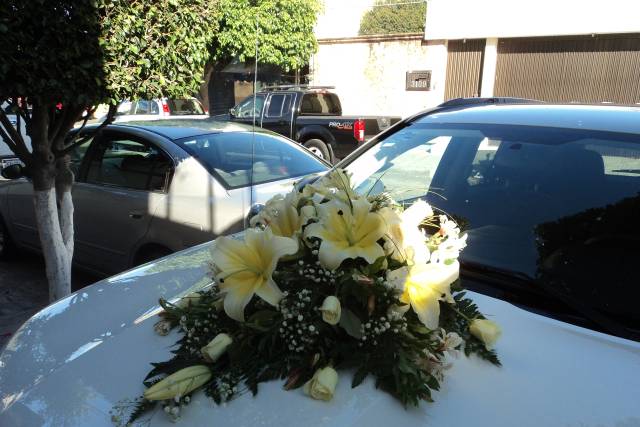 Con rosas y orientales