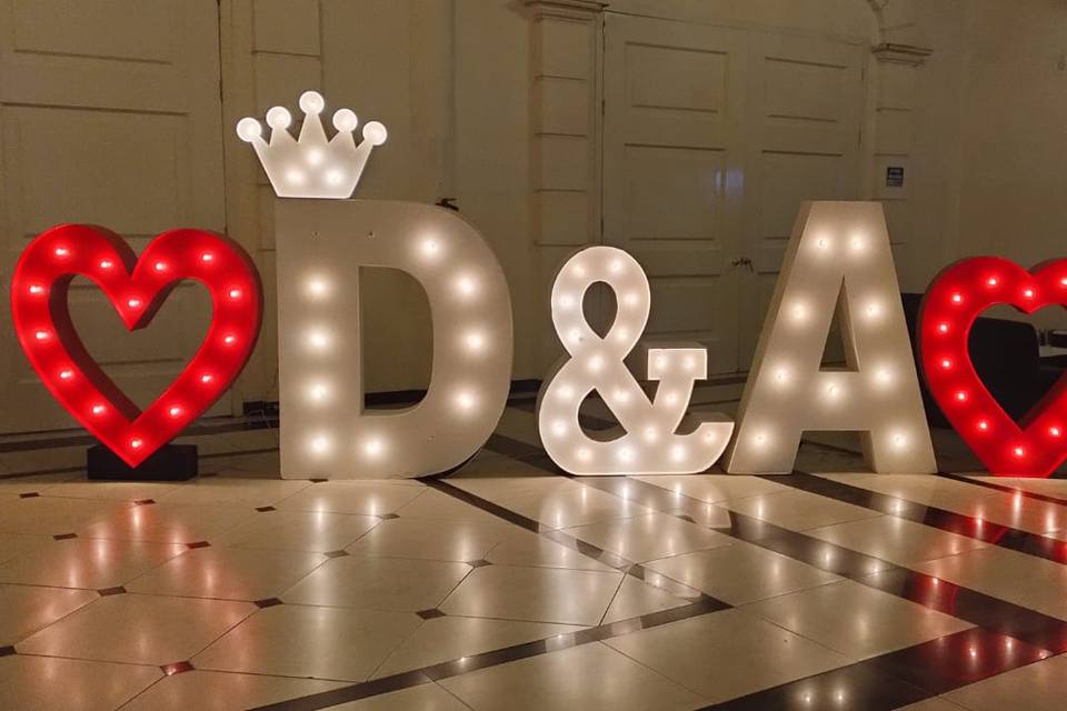Letras en Lobie