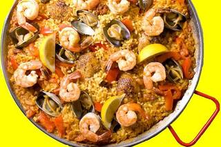 Paella a la Leña