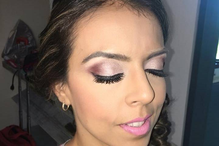 Hermoso  maquillaje