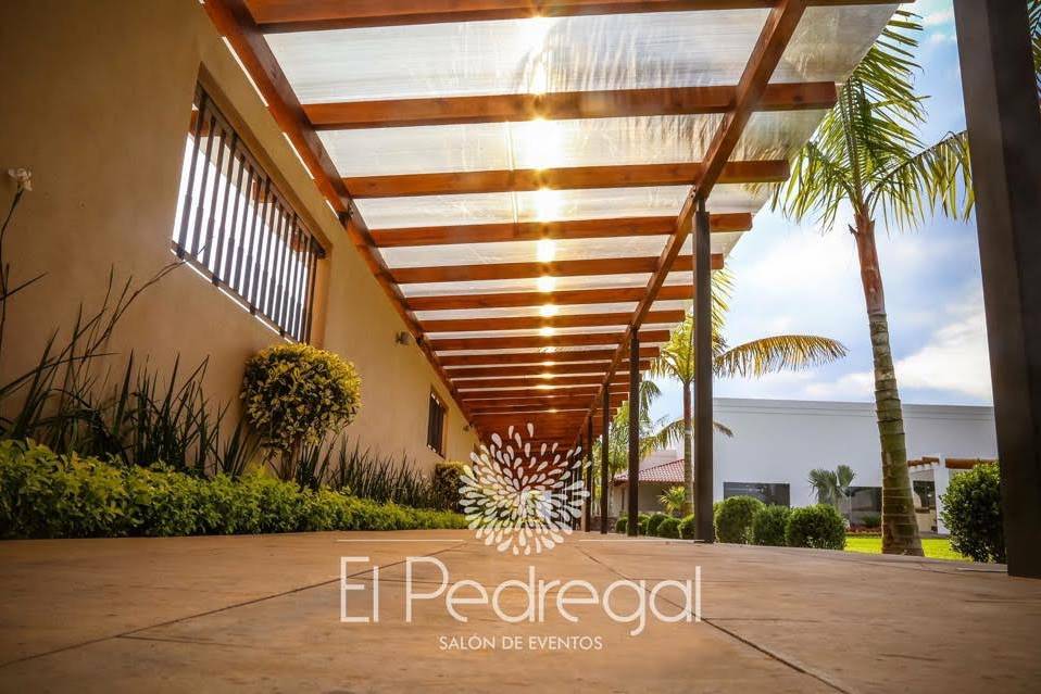 El Pedregal Salón