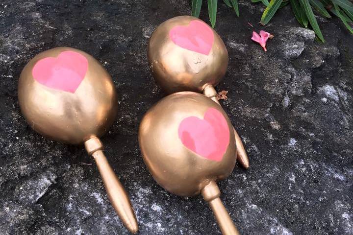 Maracas golden