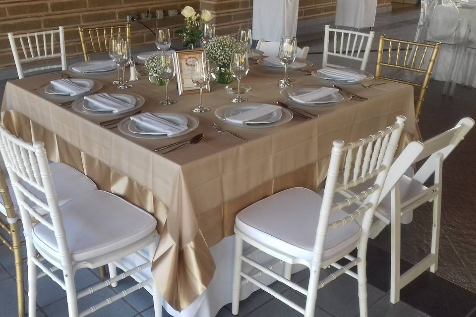 Mesa de novios