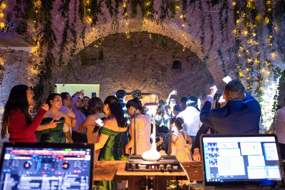 RP DJ Experience