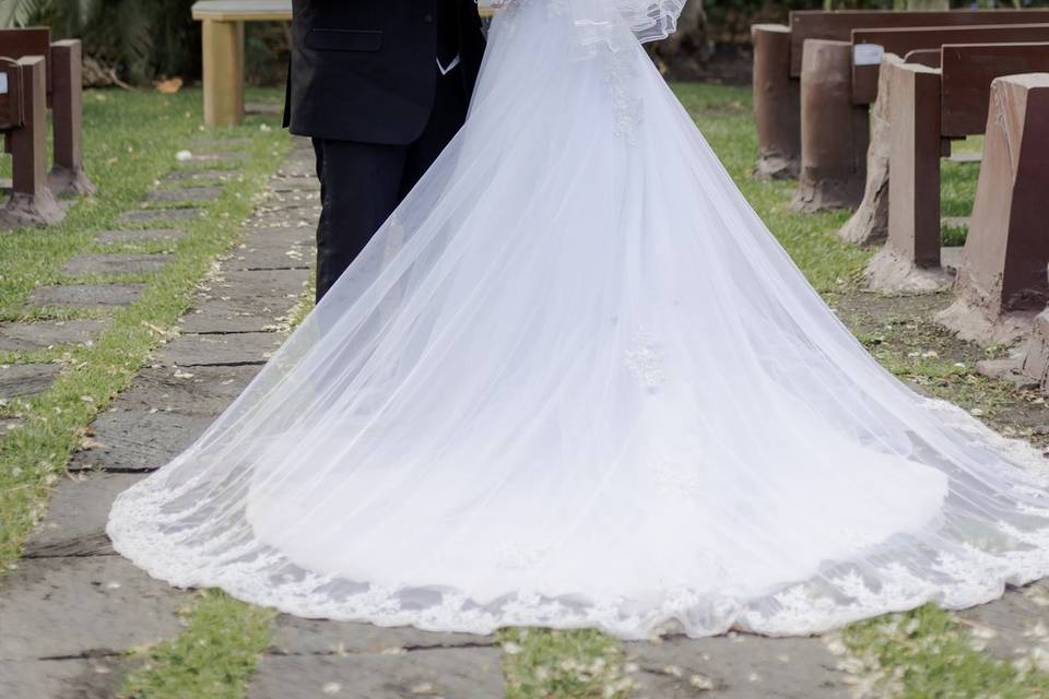 Trash the dress