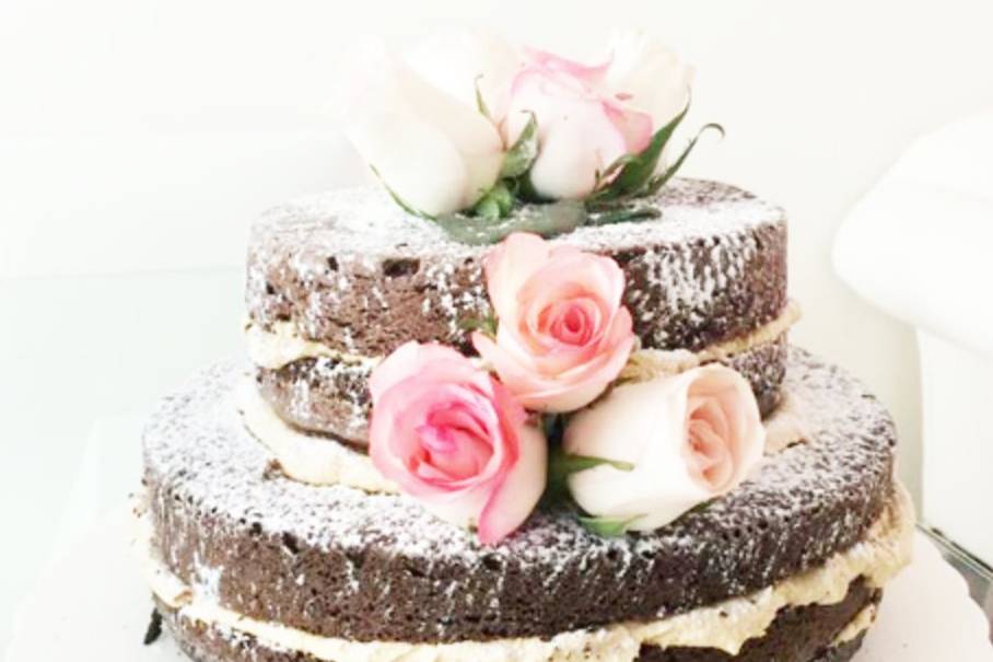 Naked cake