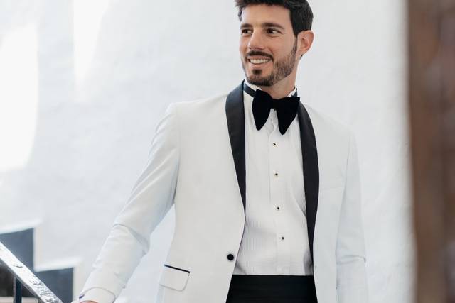 Esmoquin blanco con solapa