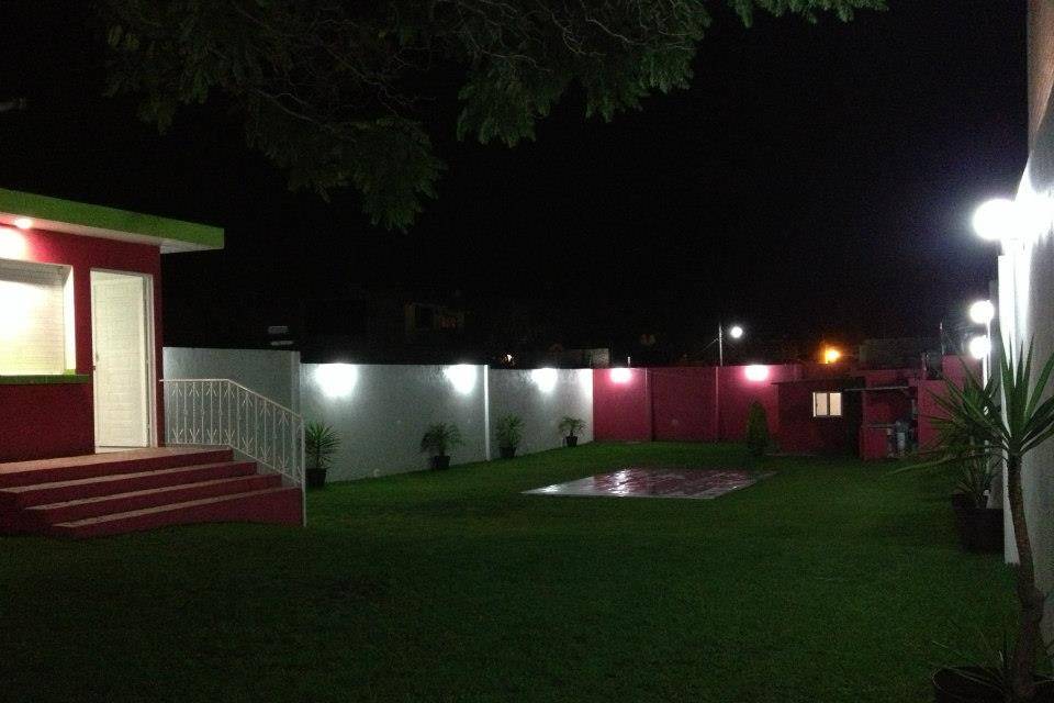 Vista entrada jardín