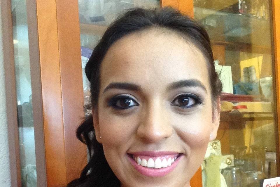 Daniela Zelaya Make Up