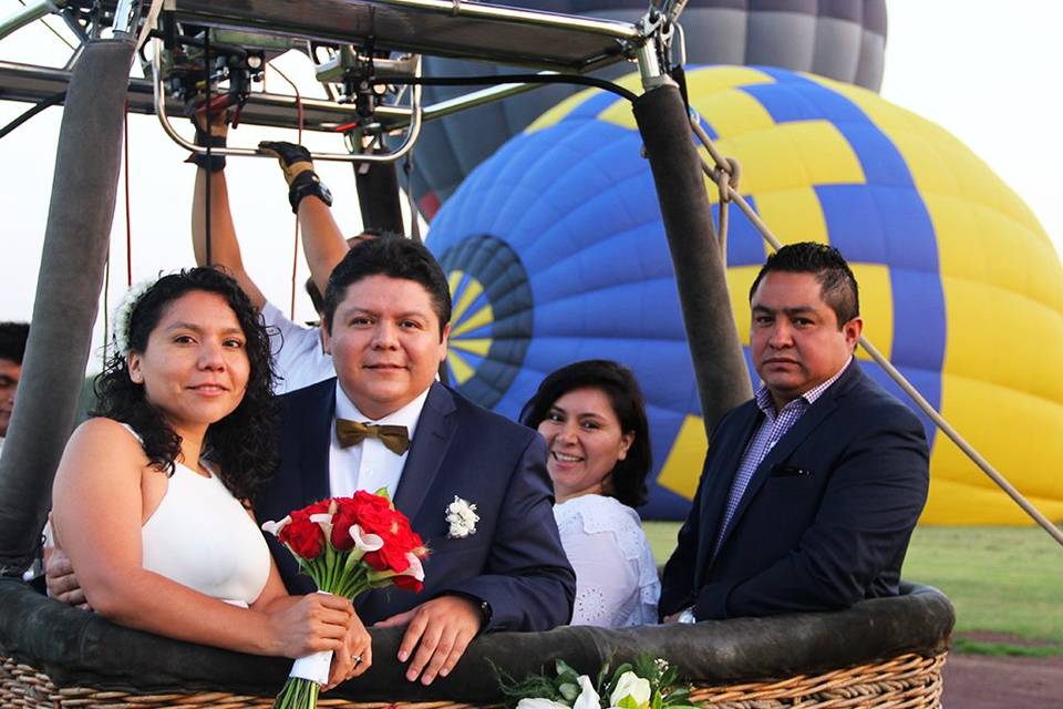 Boda en Globo con Familia