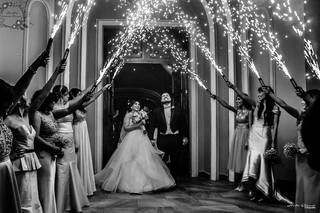 By Love Wedding Planner