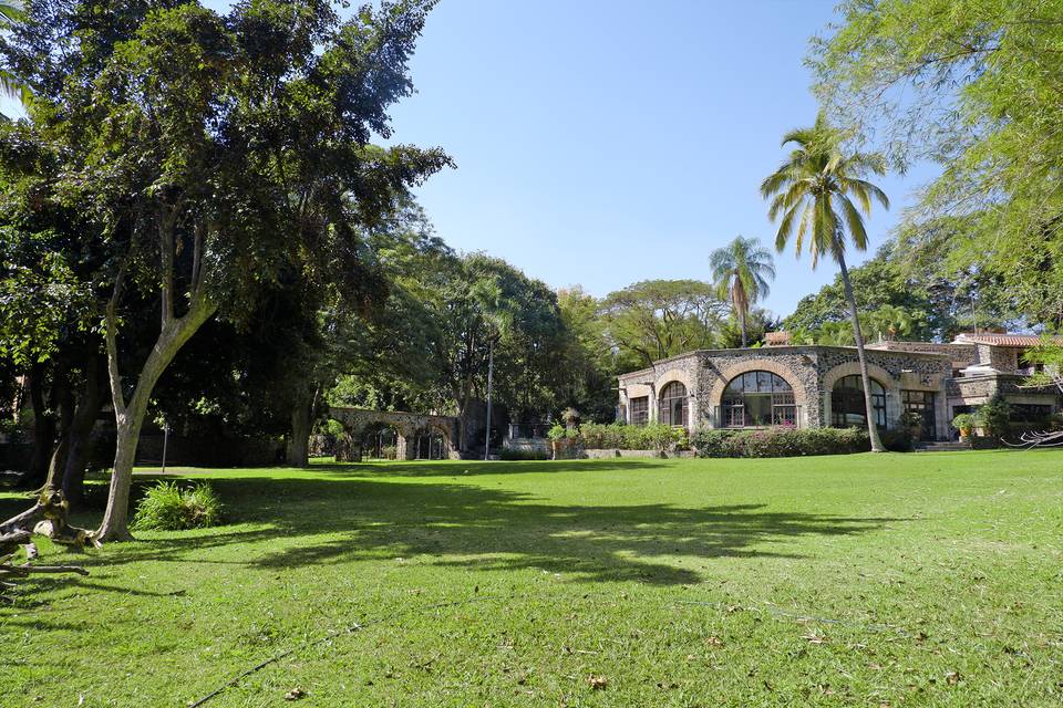 Jardín del río