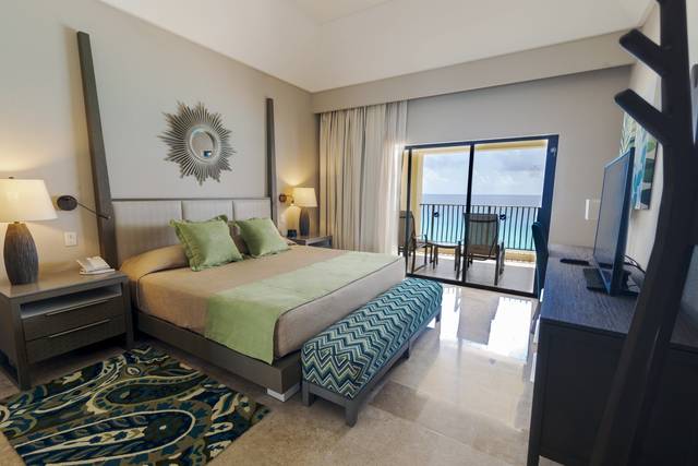 Royal sands